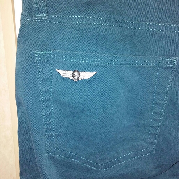 NWT Rock & Republic Cropped Skinny's - Picture 3 of 5